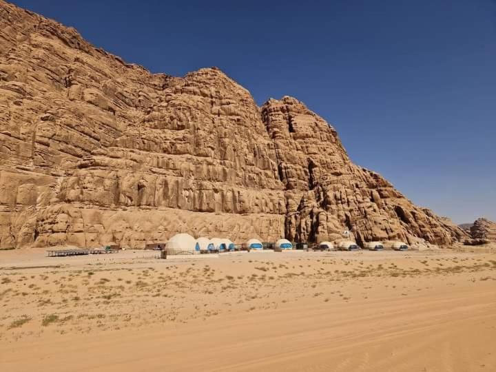 Sami Al Muzna Rum Camp Wadi Rum Eksteriør bilde