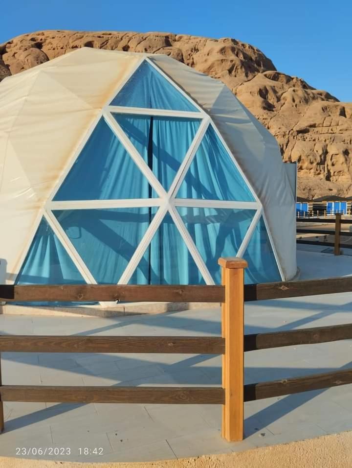 Sami Al Muzna Rum Camp Wadi Rum Eksteriør bilde